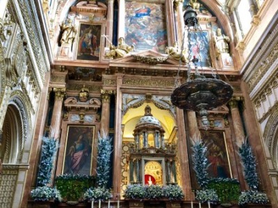 开云体育下载-科尔多瓦后防线紧凑，全力对抗格拉纳达的简单介绍