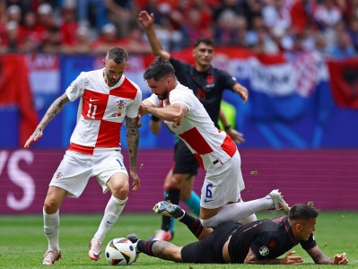 开云体育官网-克罗地亚主场取得胜利，晋级欧洲杯