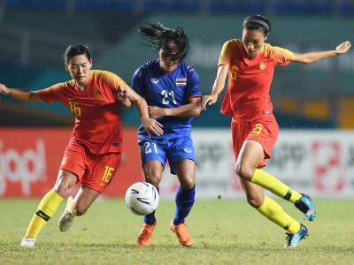 开云下载-中国女子足球队在比赛中大获全胜，成功晋级