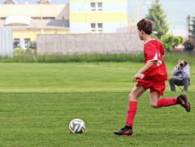 开云体育官方网站-利物浦主场氛围火爆，球迷热情助阵