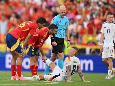 开云体育入口-包含西班牙队在场上展现出色发挥，取得胜利的词条