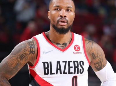 开云体育平台APP-包含雄鹿队巨星连续砍+，创下历史纪录的词条