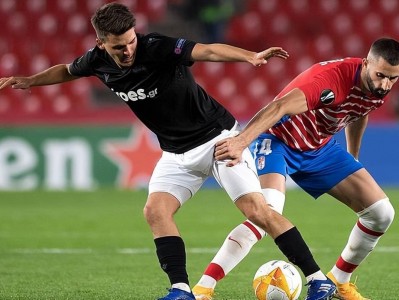 开云平台-格拉纳达-击败皇家社会，紧追榜首位置的简单介绍