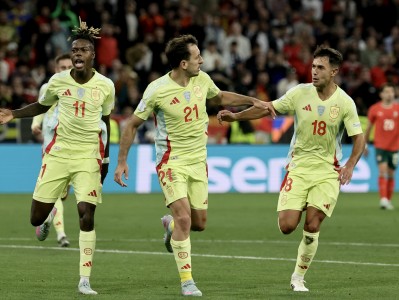 开云体育中国-包含荷兰-险胜葡萄牙，成功晋级决赛的词条