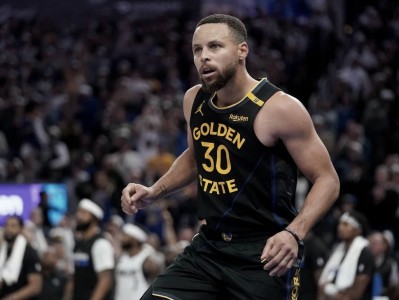 开云体育官网-日本篮球明星赛事精彩纷呈，球迷热情高涨