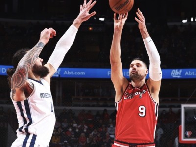 开云体育中国-公牛遭受雪藏，球队整体士气低迷的简单介绍