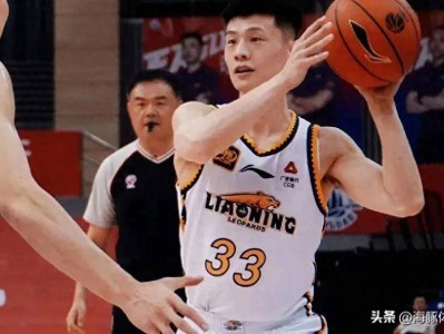 开云体育入口-包含进攻反击！球员拼尽全力，场上战绩千钧一发的词条