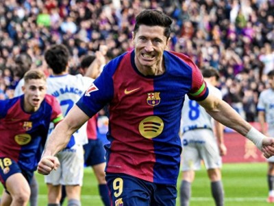 开云体育登录-巴塞罗那主场击败瓦伦西亚，夺得晋级资格