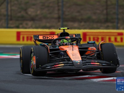 开云体育app-梅赛德斯翻盘迈凯伦，拉塞尔带队取胜的简单介绍