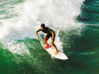 开云体育平台APP-湖人队惊天逆转广东队，塔图姆教科书级表现闪耀国际赛场