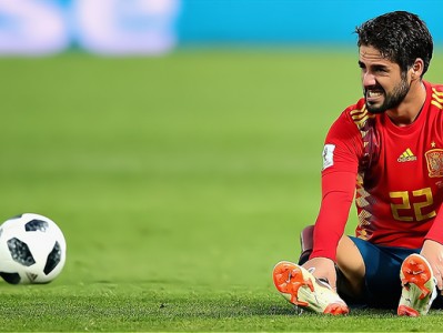 开云体育官网-皇马中场大将表态未来，愿长留队内的简单介绍