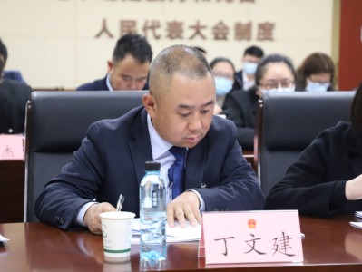 开云体育下载-青岛黄海取得关键胜利，提振球队信心