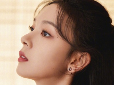 开云下载-霍勒迪狂飙引领胜利风暴，开拓者巅峰对决力克吉林