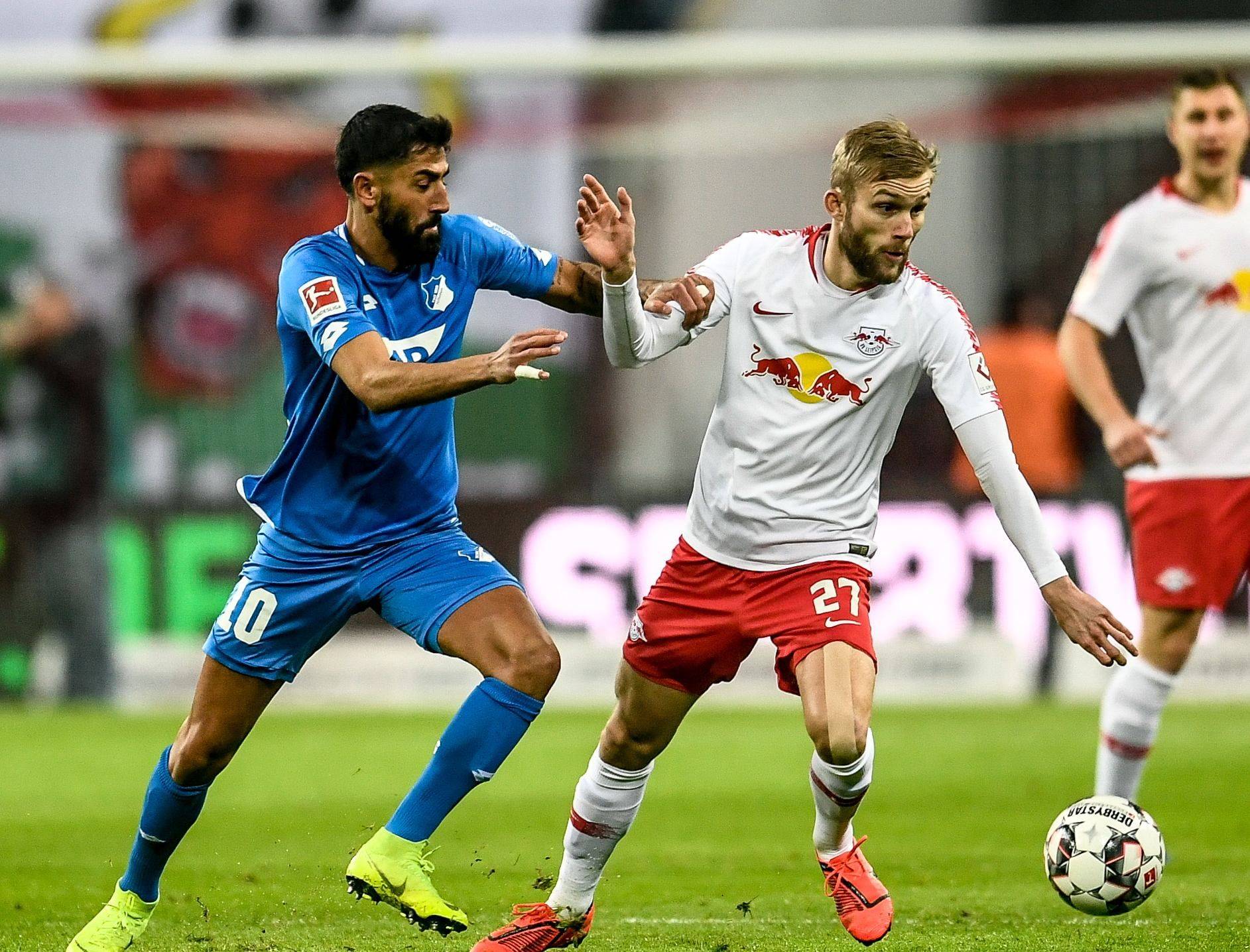 关于云达不莱梅主场大胜莱比锡红牛，取得关键胜利的信息