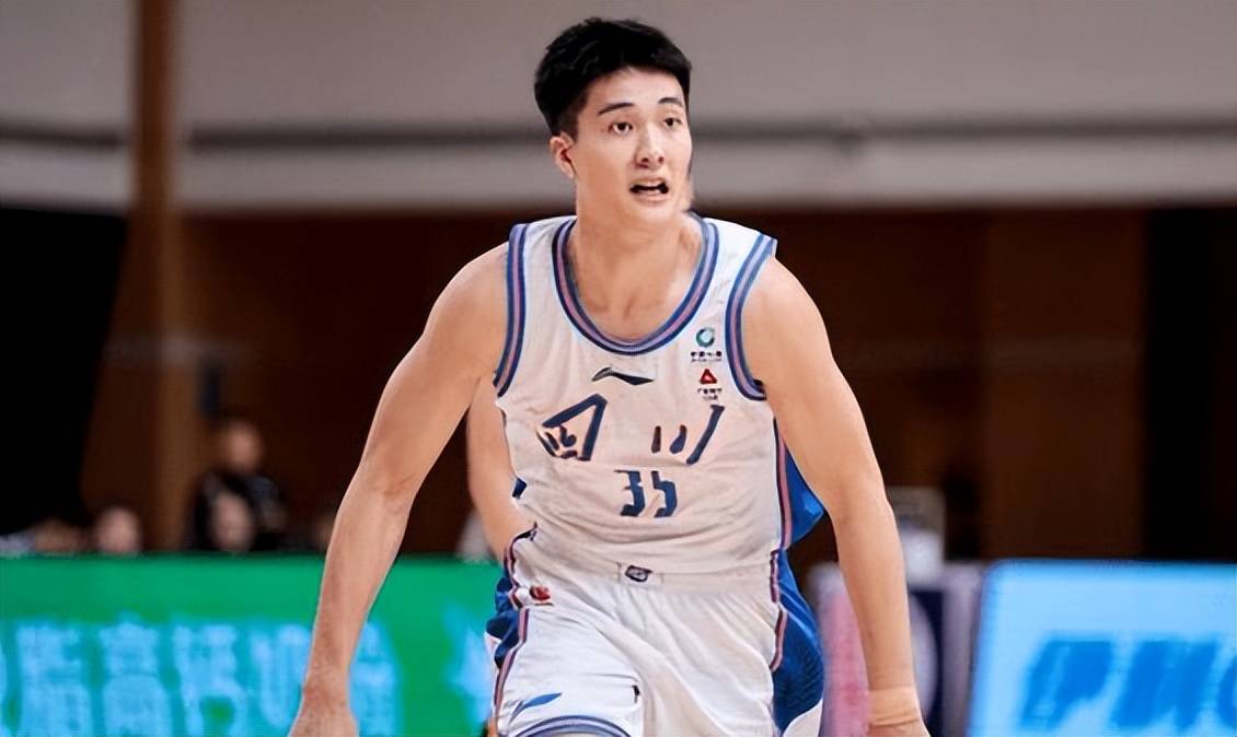 包含欧洲篮球联赛终于结束现在进入最后关头!的词条 包含欧洲篮球联赛终于结束现在进入最后关头!的词条