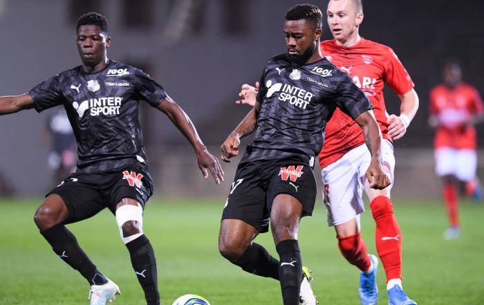 圣埃蒂安vs里尔,谁能在比赛中占得上风?的简单介绍 圣埃蒂安vs里尔,谁能在比赛中占得上风?的简单介绍