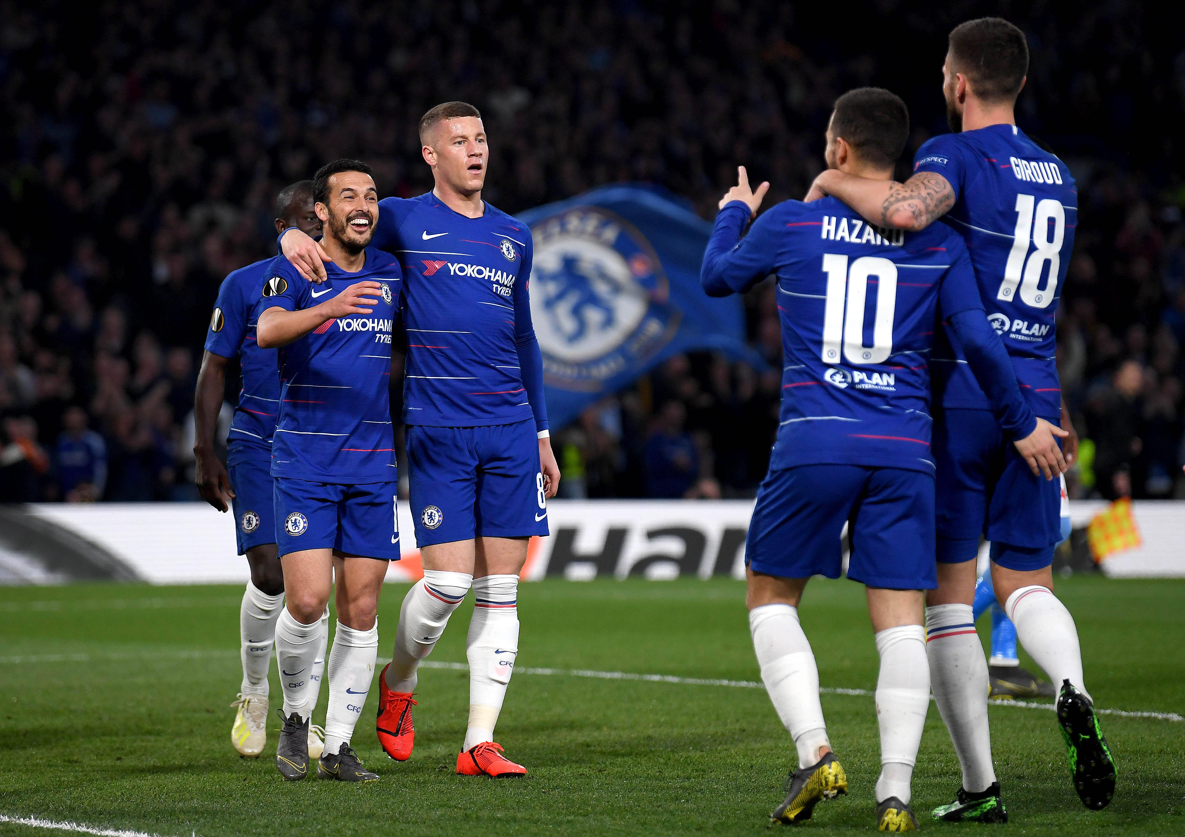 关于南安普顿主场大捷，击败对手获得胜利的信息