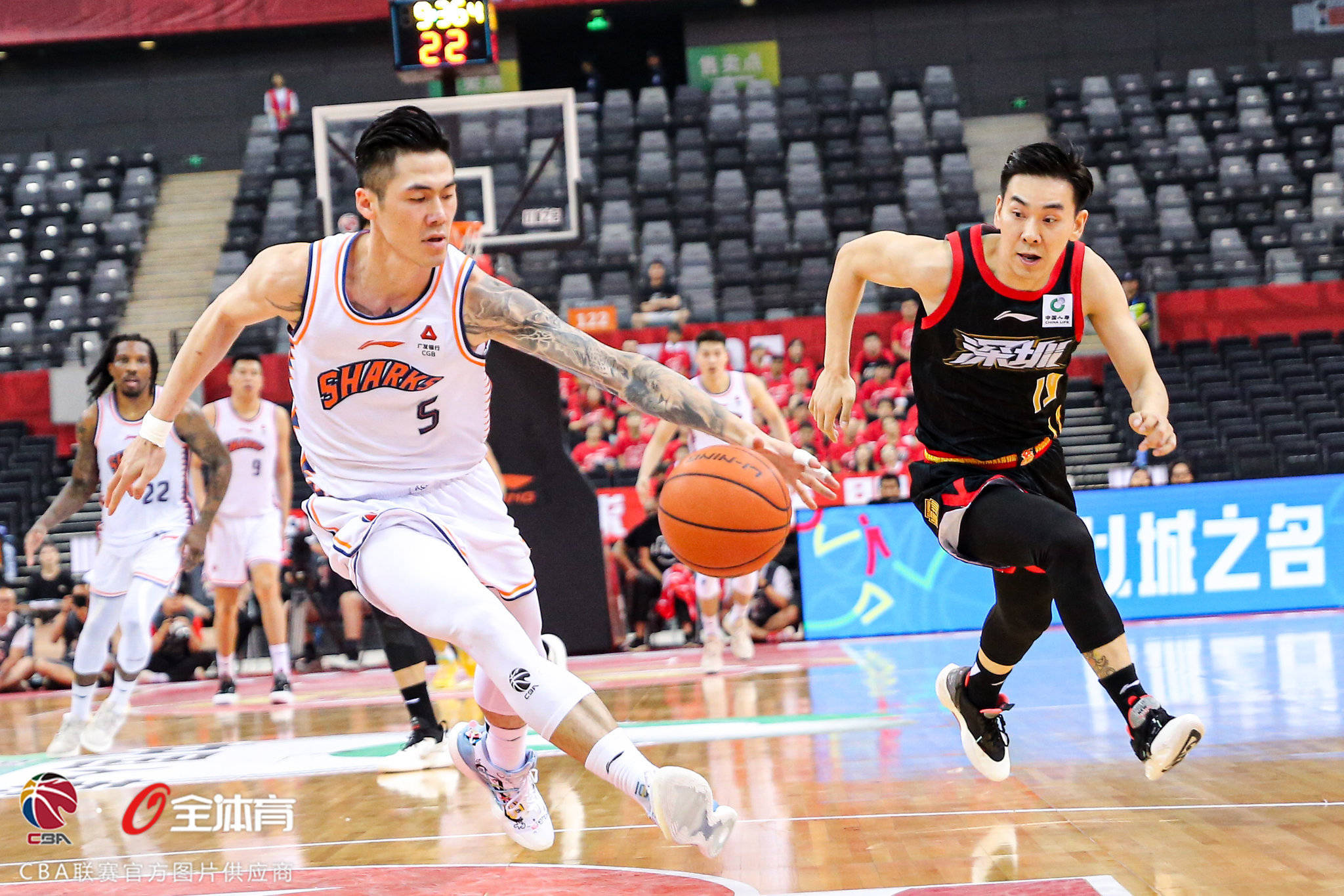 日本篮球明星赛事精彩纷呈,球迷热情高涨 日本篮球明星赛事精彩纷呈,球迷热情高涨