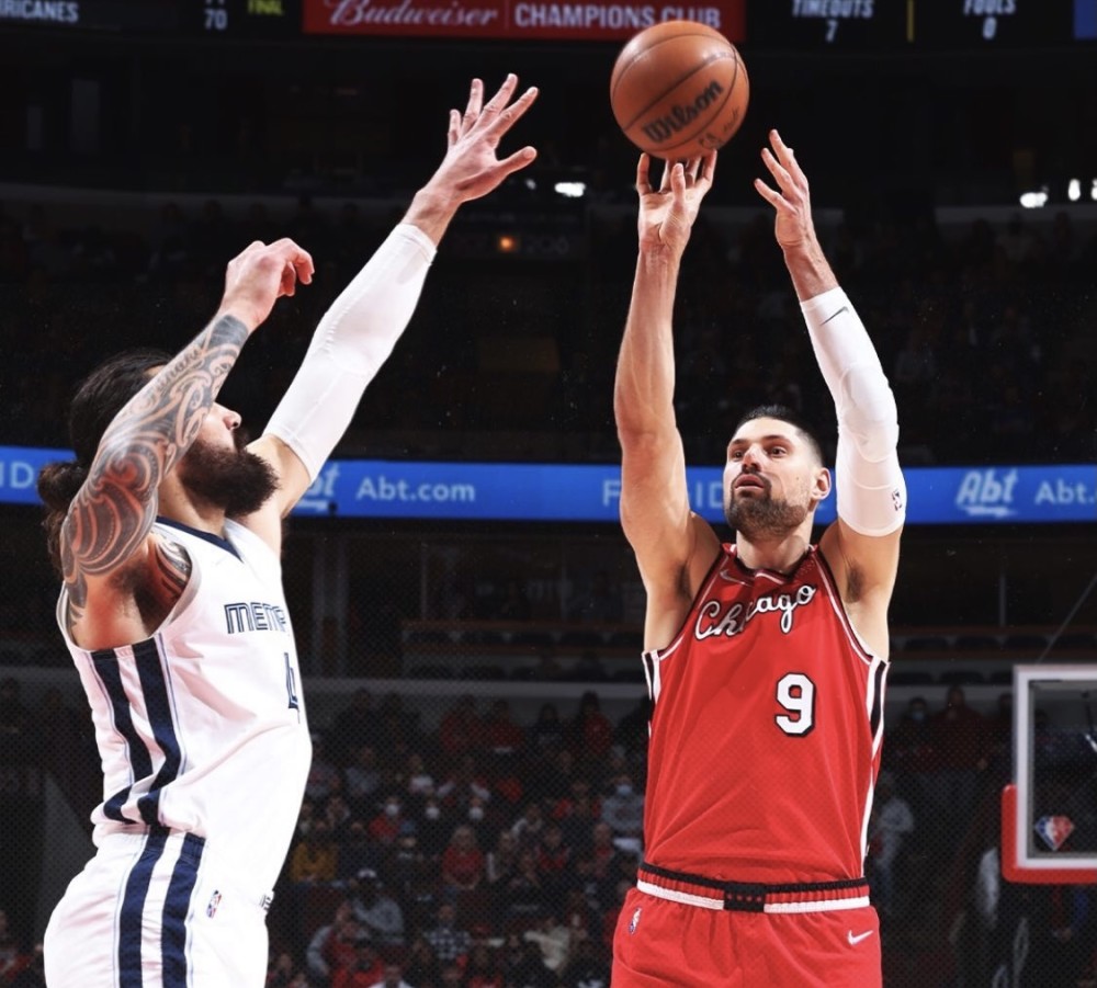 公牛遭受雪藏,球队整体士气低迷的简单介绍 公牛遭受雪藏,球队整体士气低迷的简单介绍