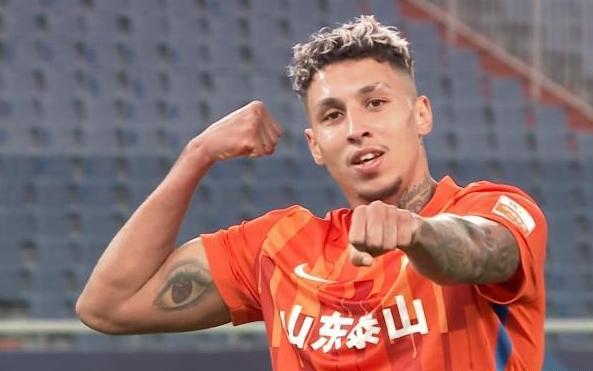 包含黑马逆袭,实力强队遭遇重大挑战的词条 包含黑马逆袭,实力强队遭遇重大挑战的词条