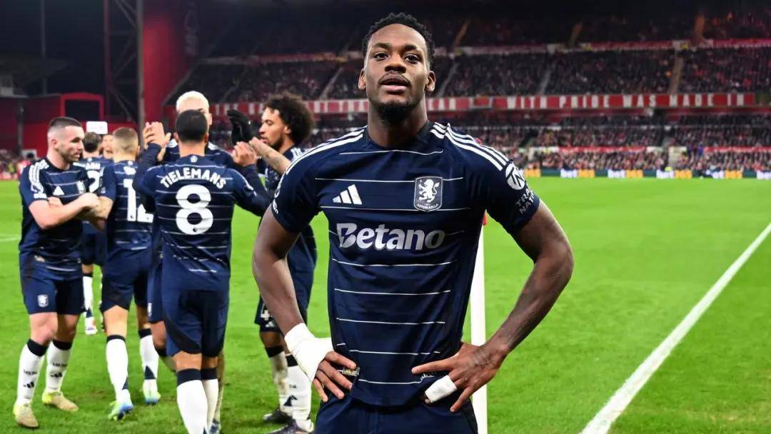 巴黎圣日耳曼豪赌引进阿根廷神锋,砸下天价的简单介绍 巴黎圣日耳曼豪赌引进阿根廷神锋,砸下天价的简单介绍