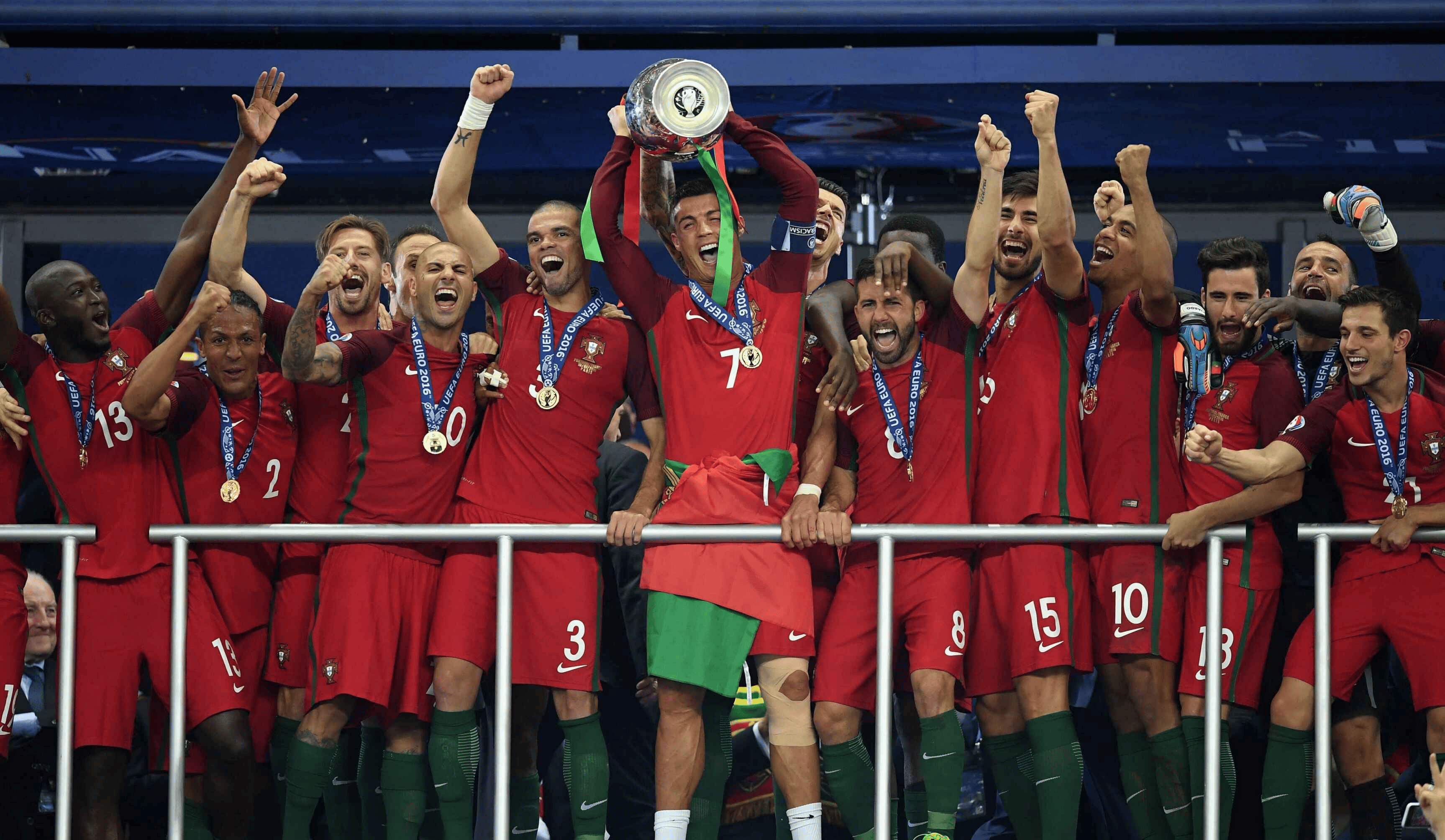 葡萄牙力克捷克，成功晋级欧洲杯半决赛