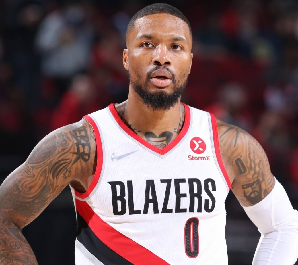 包含雄鹿队巨星连续砍+，创下历史纪录的词条