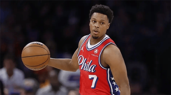 猛龙王者再升起,洛瑞绝杀率队晋级再度统领中央 猛龙王者再升起,洛瑞绝杀率队晋级再度统领中央