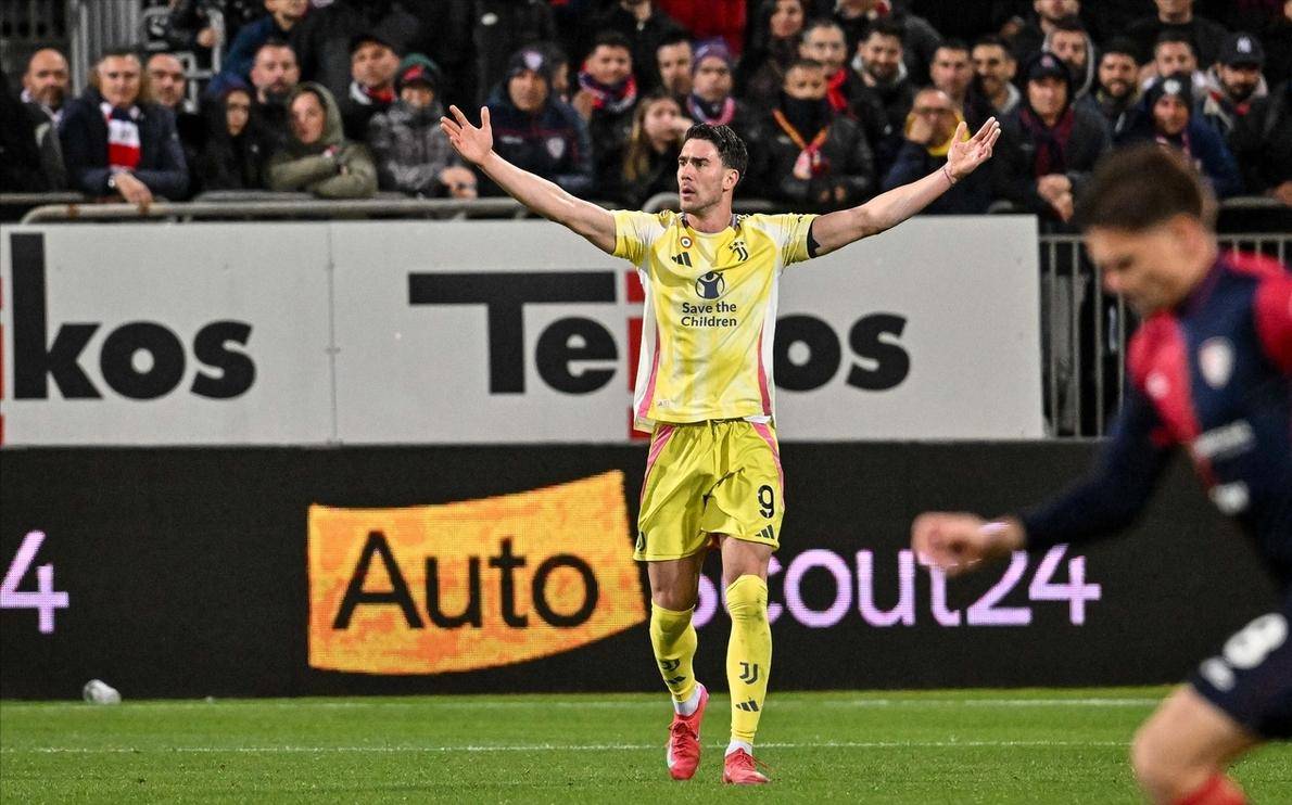 快讯:尤文图斯抵达美国备战世俱杯 快讯:尤文图斯抵达美国备战世俱杯