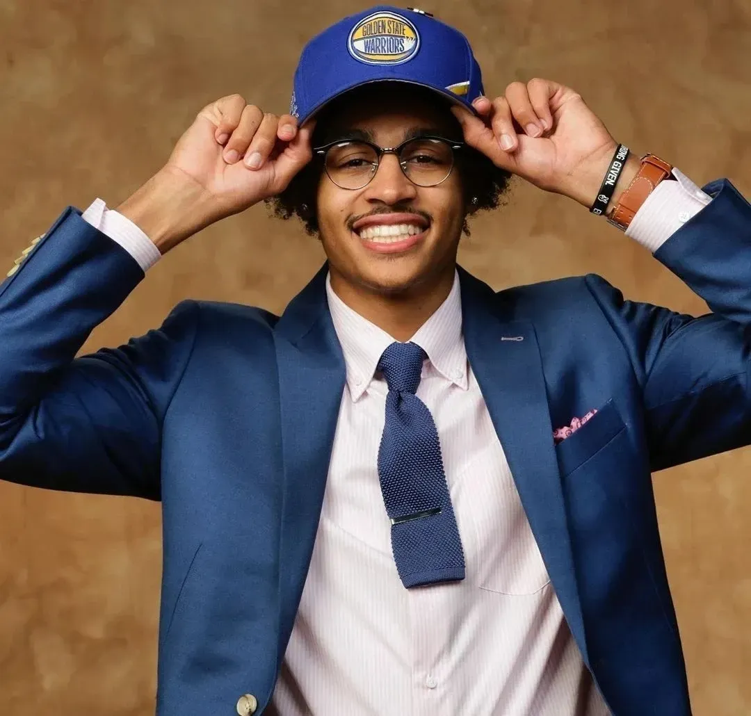 柏林赫塔在席勒对阵中获得三分