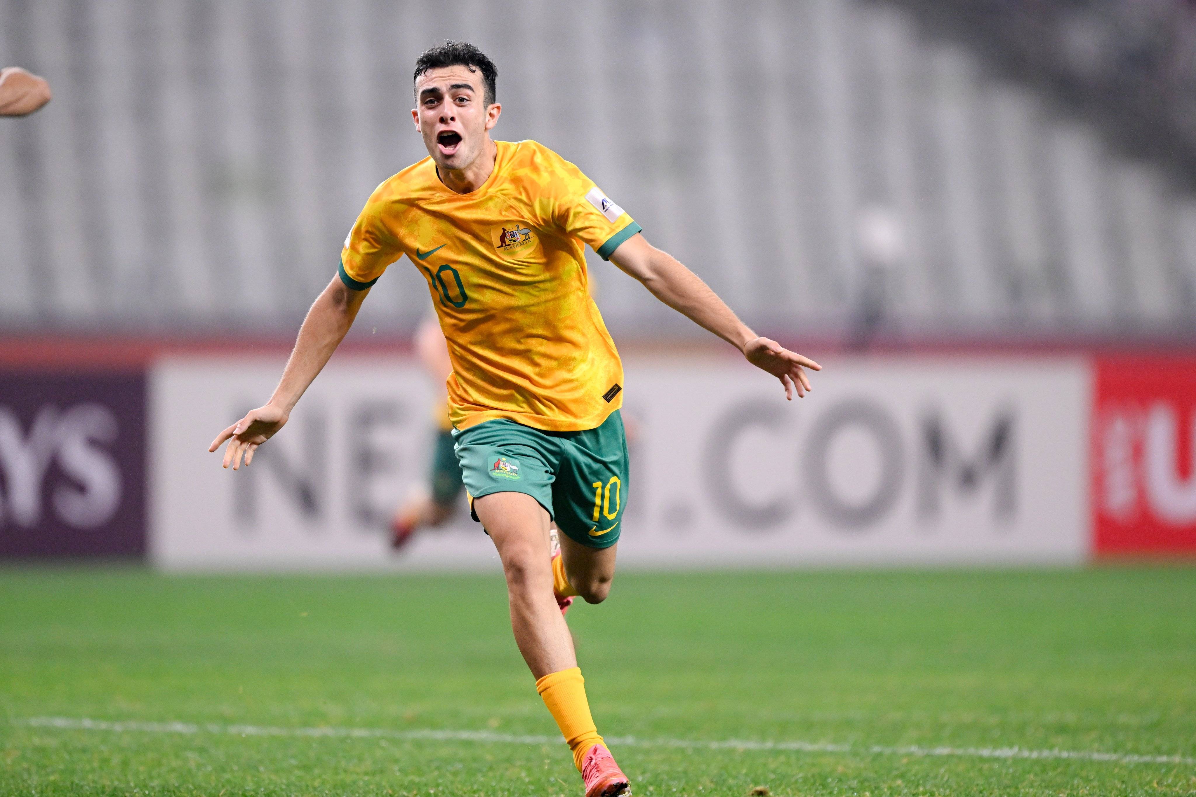 欧洲球员表现稳定，备战下一场关键战事