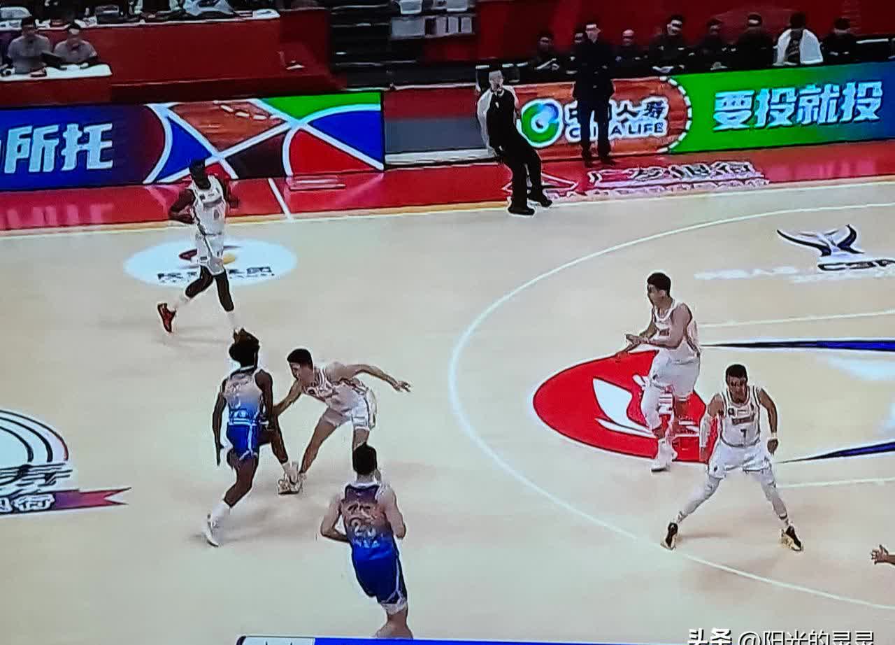 关于山西队在主场完成绝地反击,取得关键胜利的信息 关于山西队在主场完成绝地反击,取得关键胜利的信息