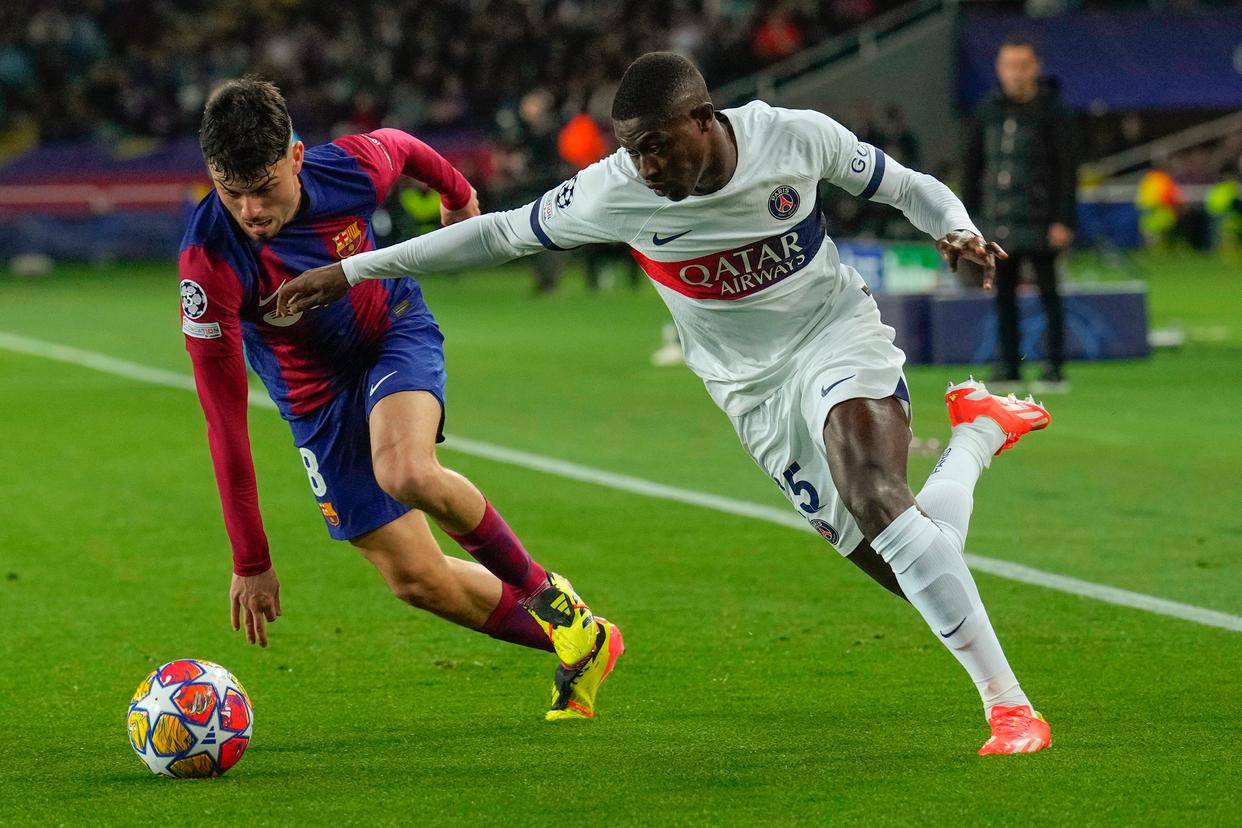 巴黎圣日耳曼压制曼联,成功晋级欧冠半决赛的简单介绍 巴黎圣日耳曼压制曼联,成功晋级欧冠半决赛的简单介绍