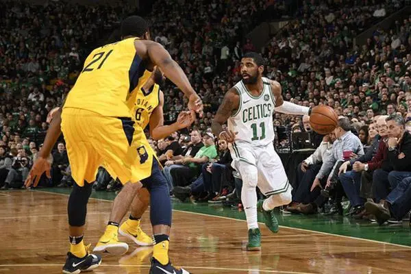 包含生死时刻，球员挺身而出，助球队突围的词条