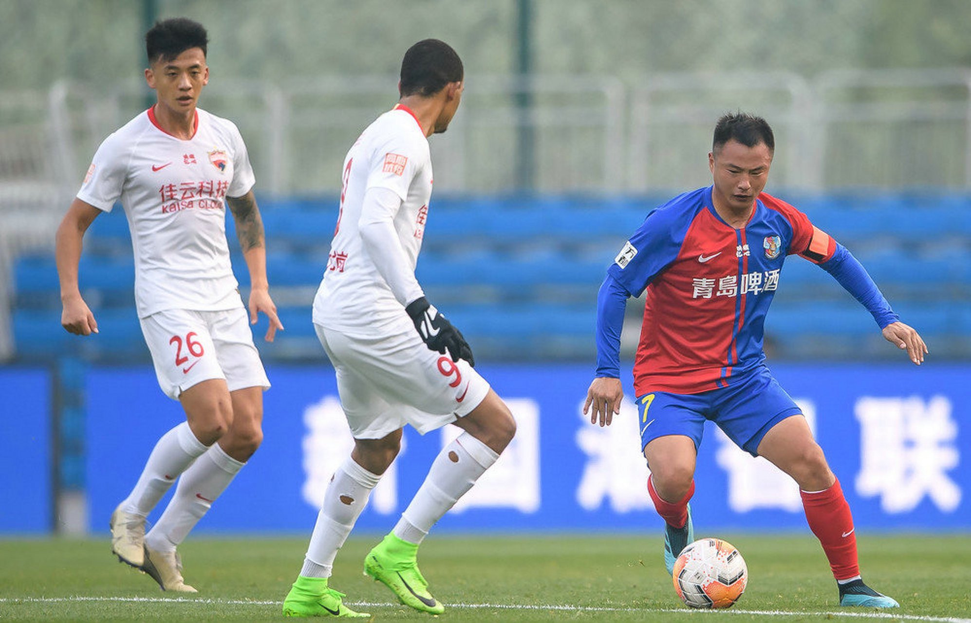 青岛黄海力克深圳佳兆业,拿下胜利 青岛黄海力克深圳佳兆业,拿下胜利