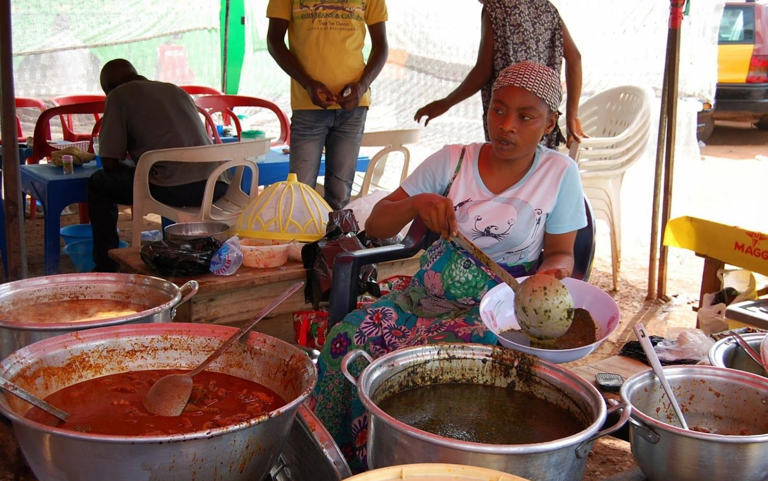 关于非洲女足赛场：加纳队实力出众夺魁的信息