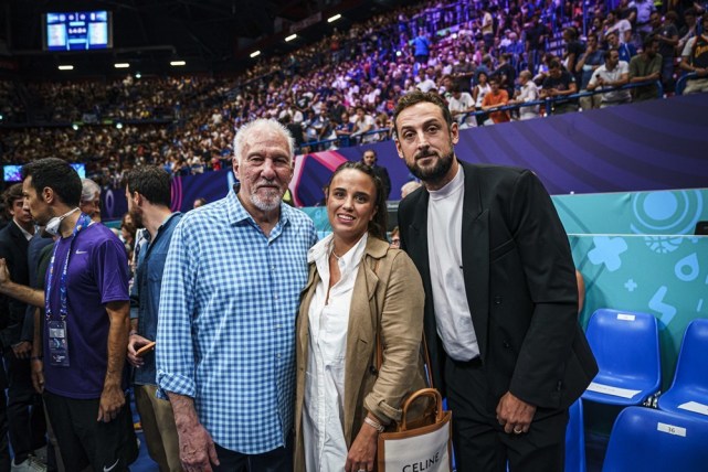 希腊球队力克对手,豪取晋级 希腊球队力克对手,豪取晋级