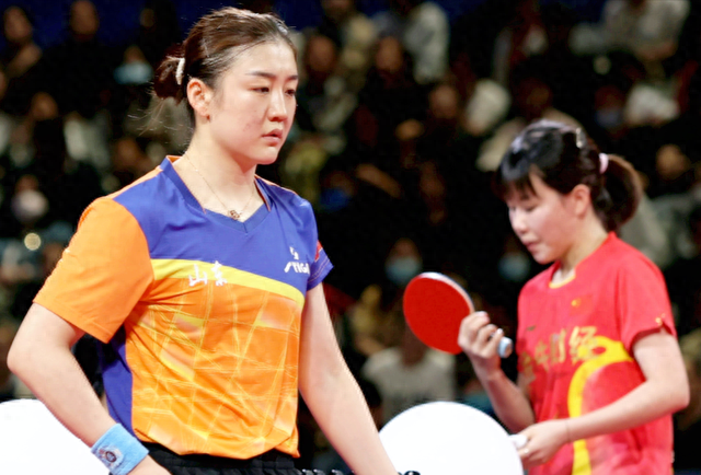 中国女子足球队在比赛中大获全胜,成功晋级 中国女子足球队在比赛中大获全胜,成功晋级