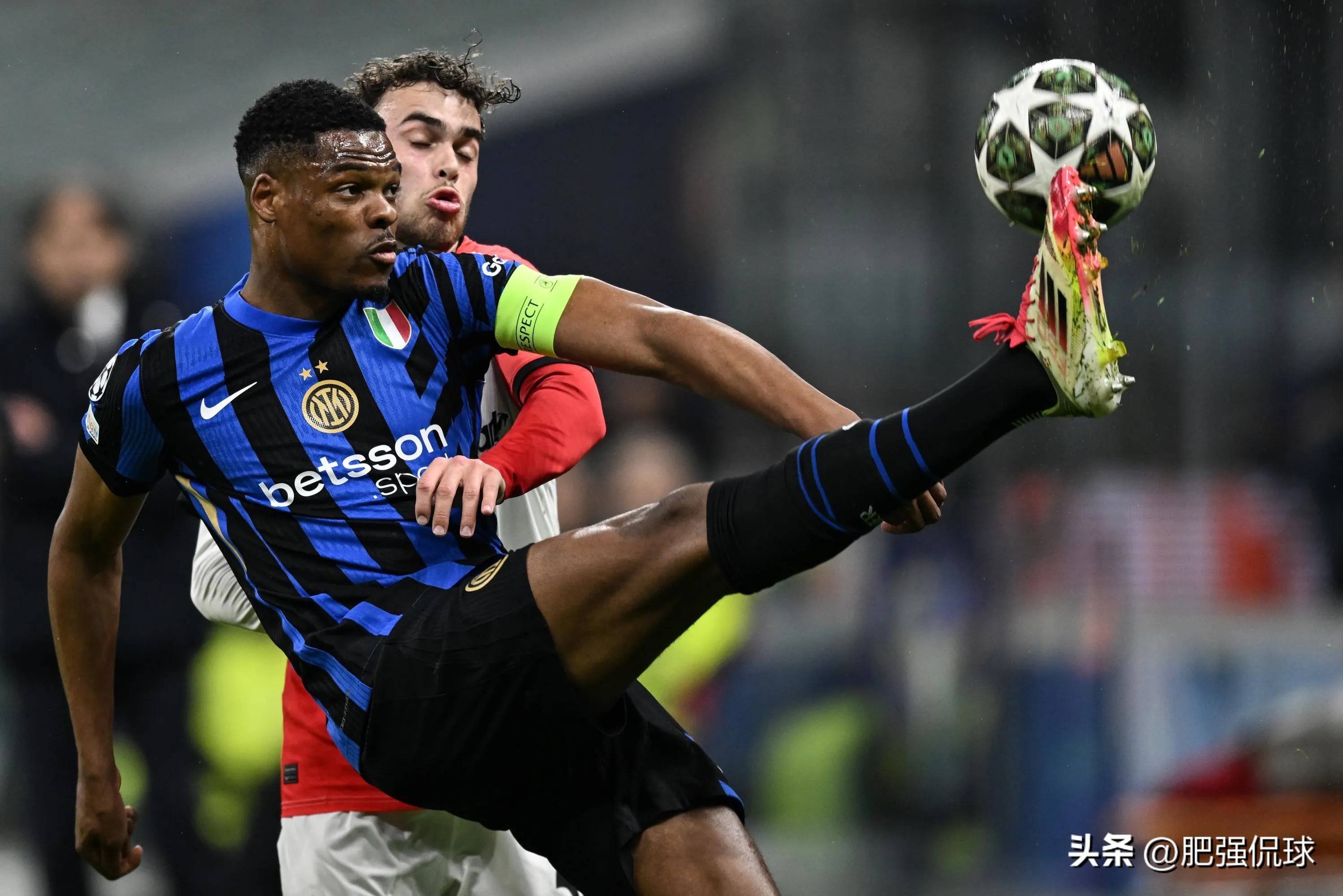 关于拉科鲁尼亚全队发威,晋级欧冠八强的信息 关于拉科鲁尼亚全队发威,晋级欧冠八强的信息