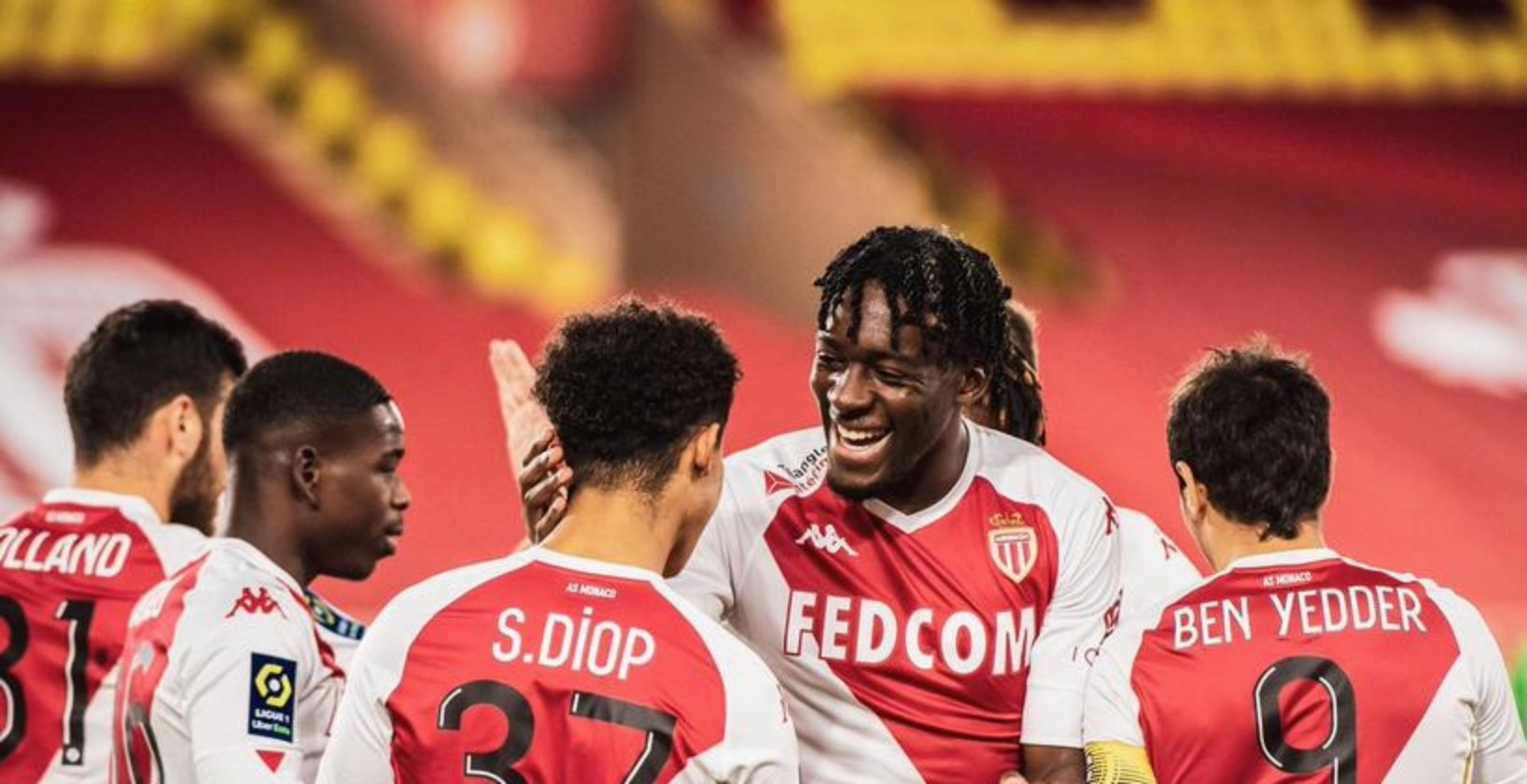 里昂客场战胜昂热,取得三连胜的简单介绍 里昂客场战胜昂热,取得三连胜的简单介绍