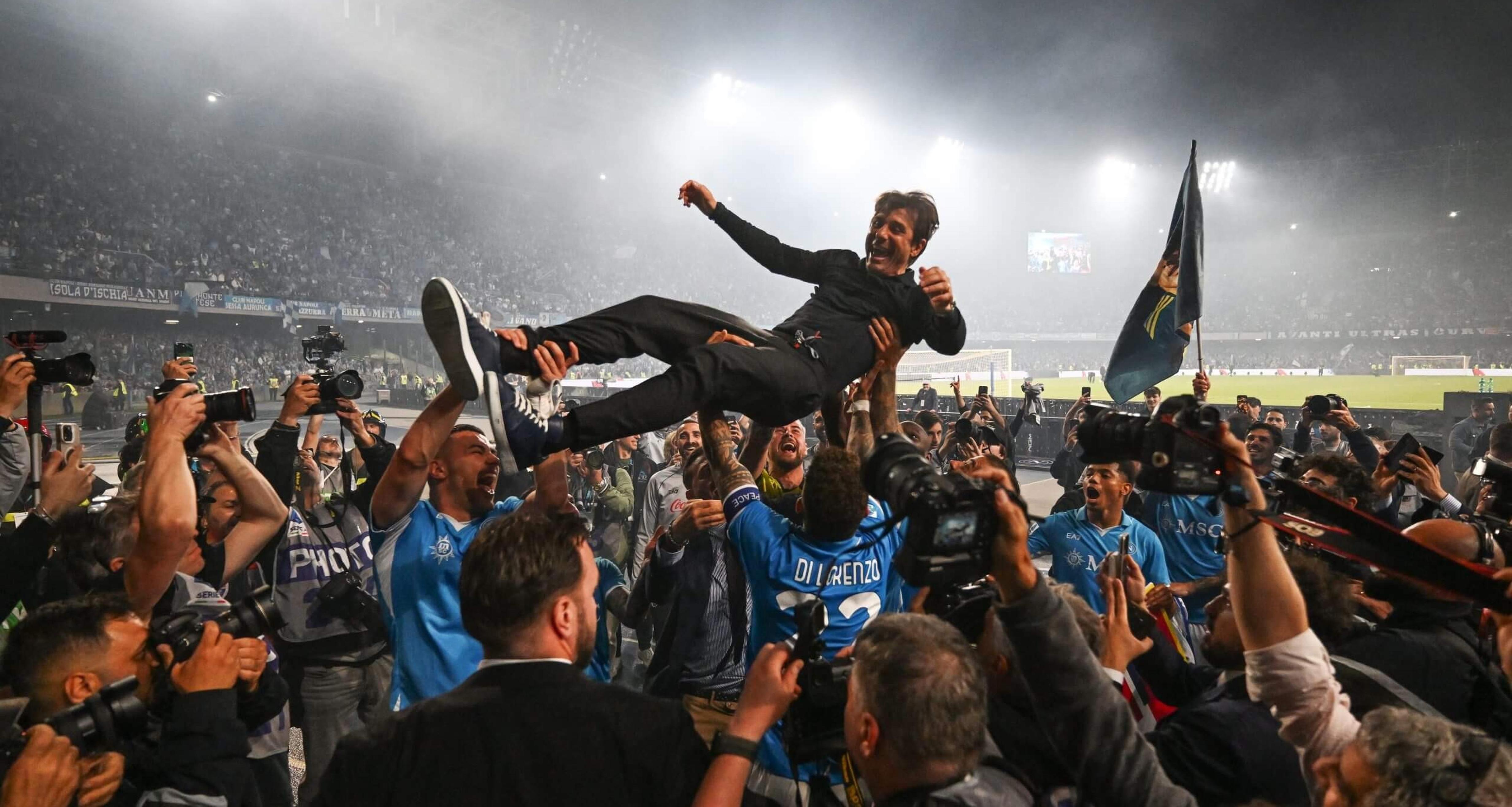 包含巴萨险胜瓦伦西亚,德布劳内一己之力扛起全队的词条 包含巴萨险胜瓦伦西亚,德布劳内一己之力扛起全队的词条