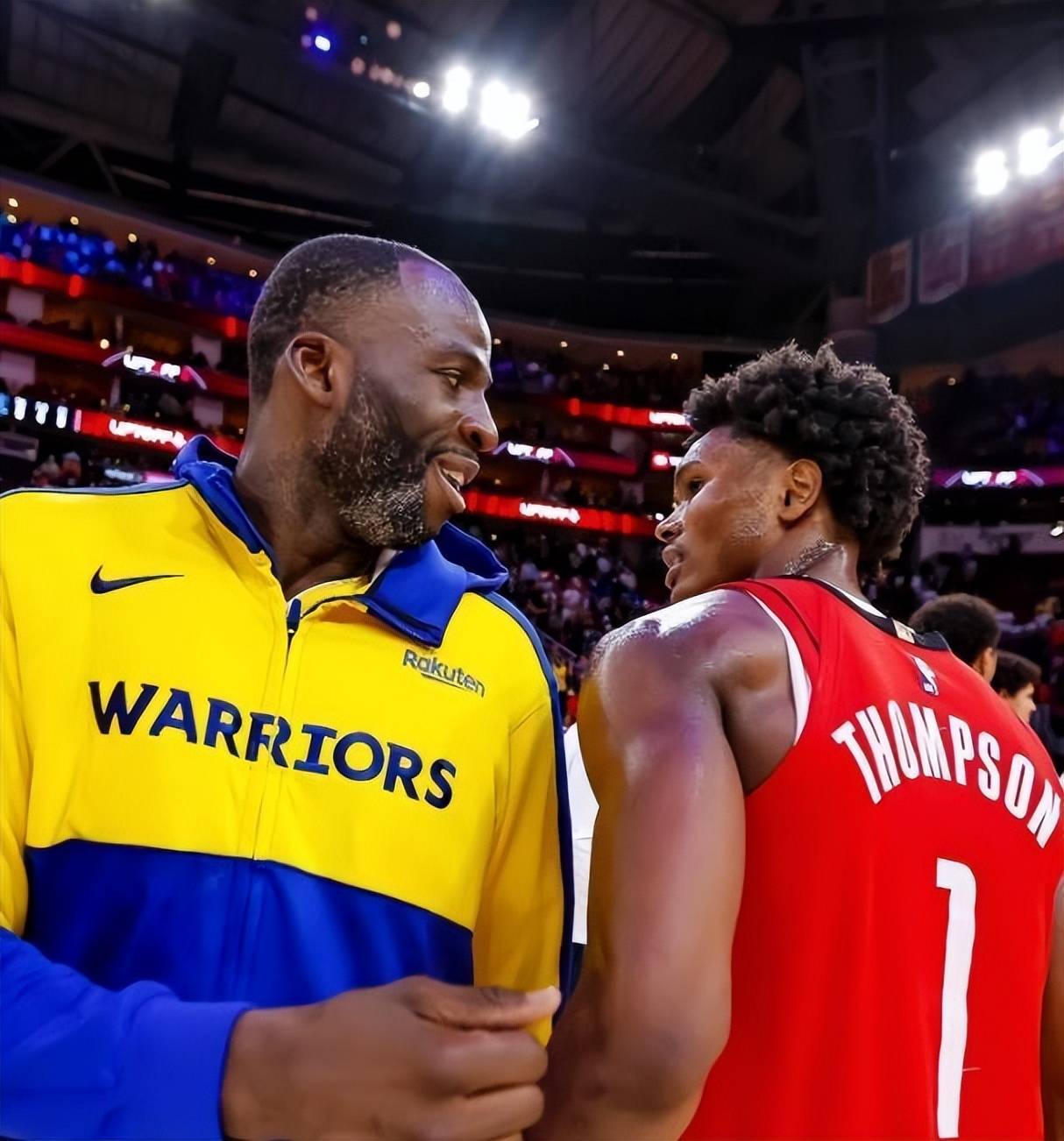 火箭战胜尼克斯,理查德斯全面发挥。 火箭战胜尼克斯,理查德斯全面发挥。