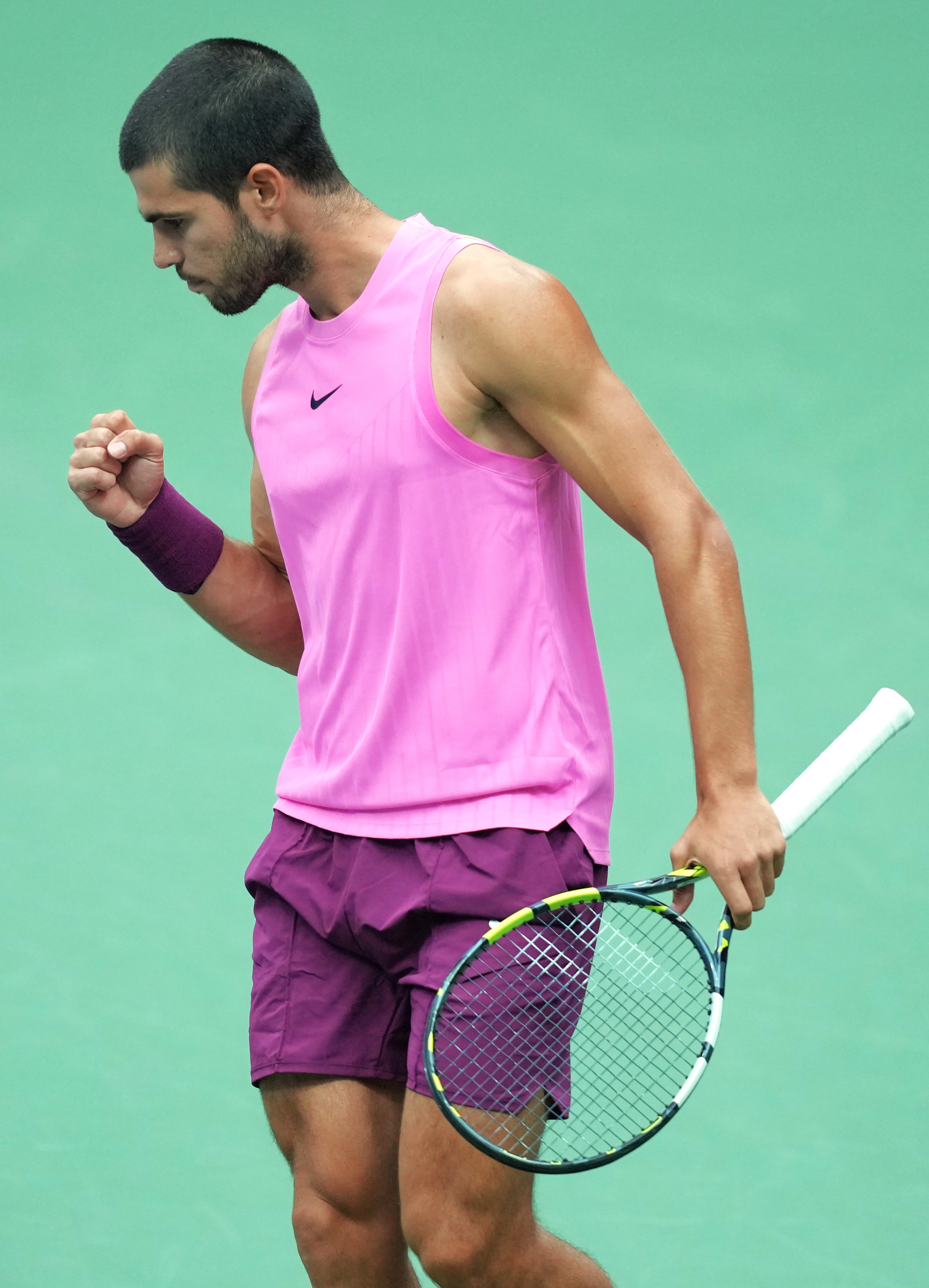 包含德国网球队横扫日本网球队，阿尔卡拉斯送出助攻的词条