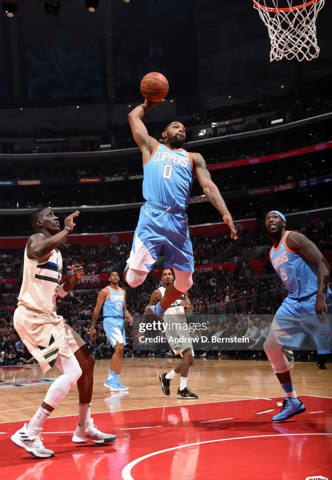 全球热议!篮球场外八卦引关注的简单介绍 全球热议!篮球场外八卦引关注的简单介绍