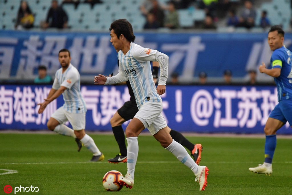 富力主场不敌苏宁，遭遇失利