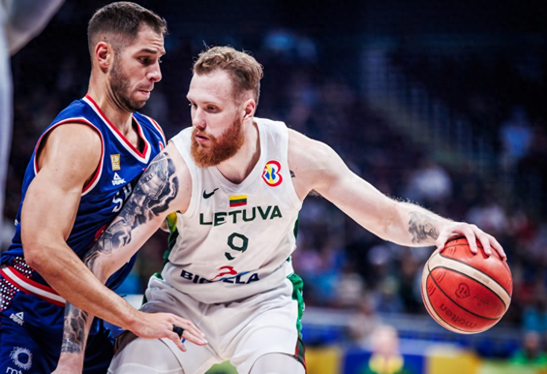 塞尔维亚队毫无悬念，轻松晋级