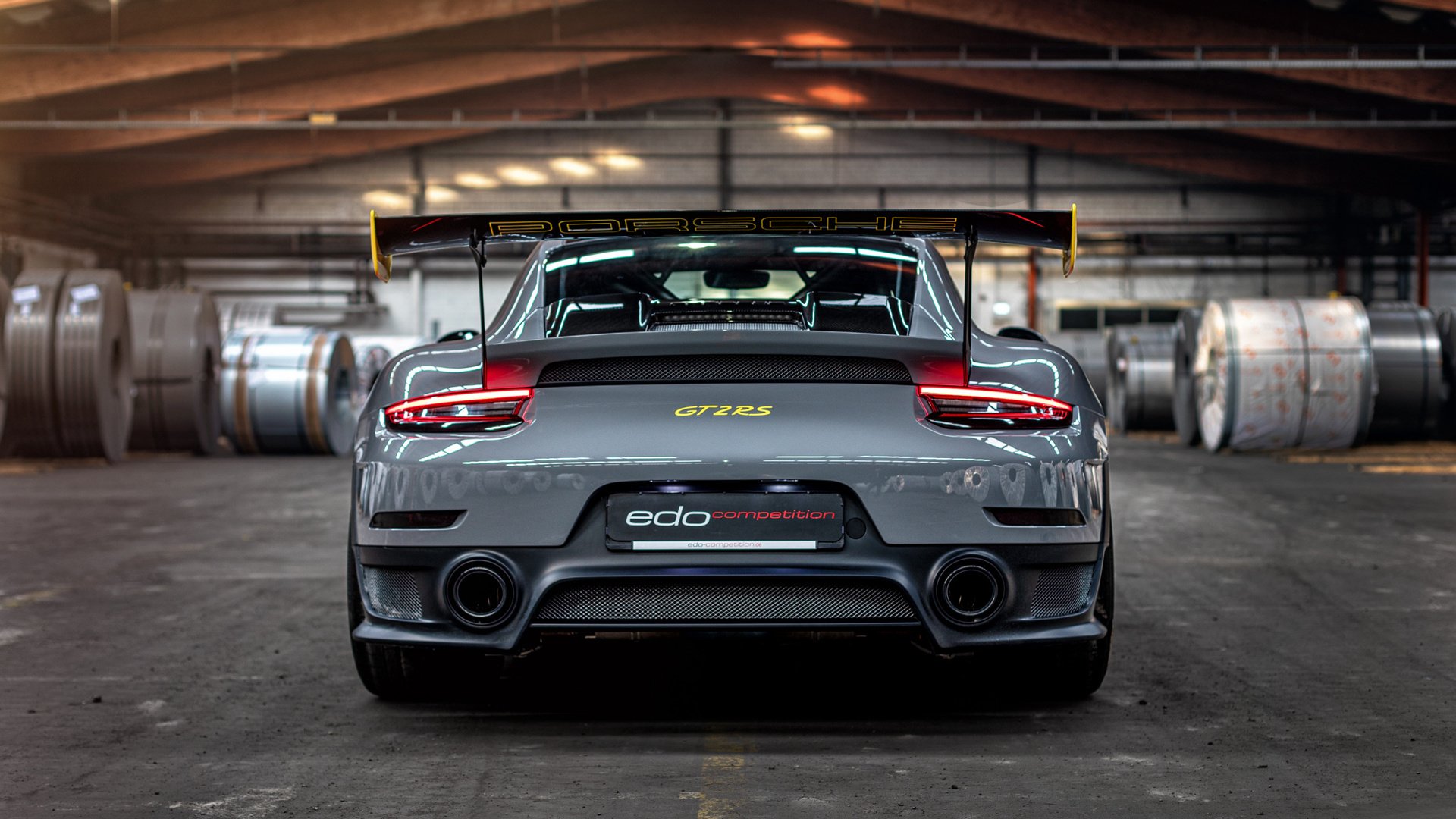 黄蜂绝地反击！F1式街道缠斗在篮球场上演