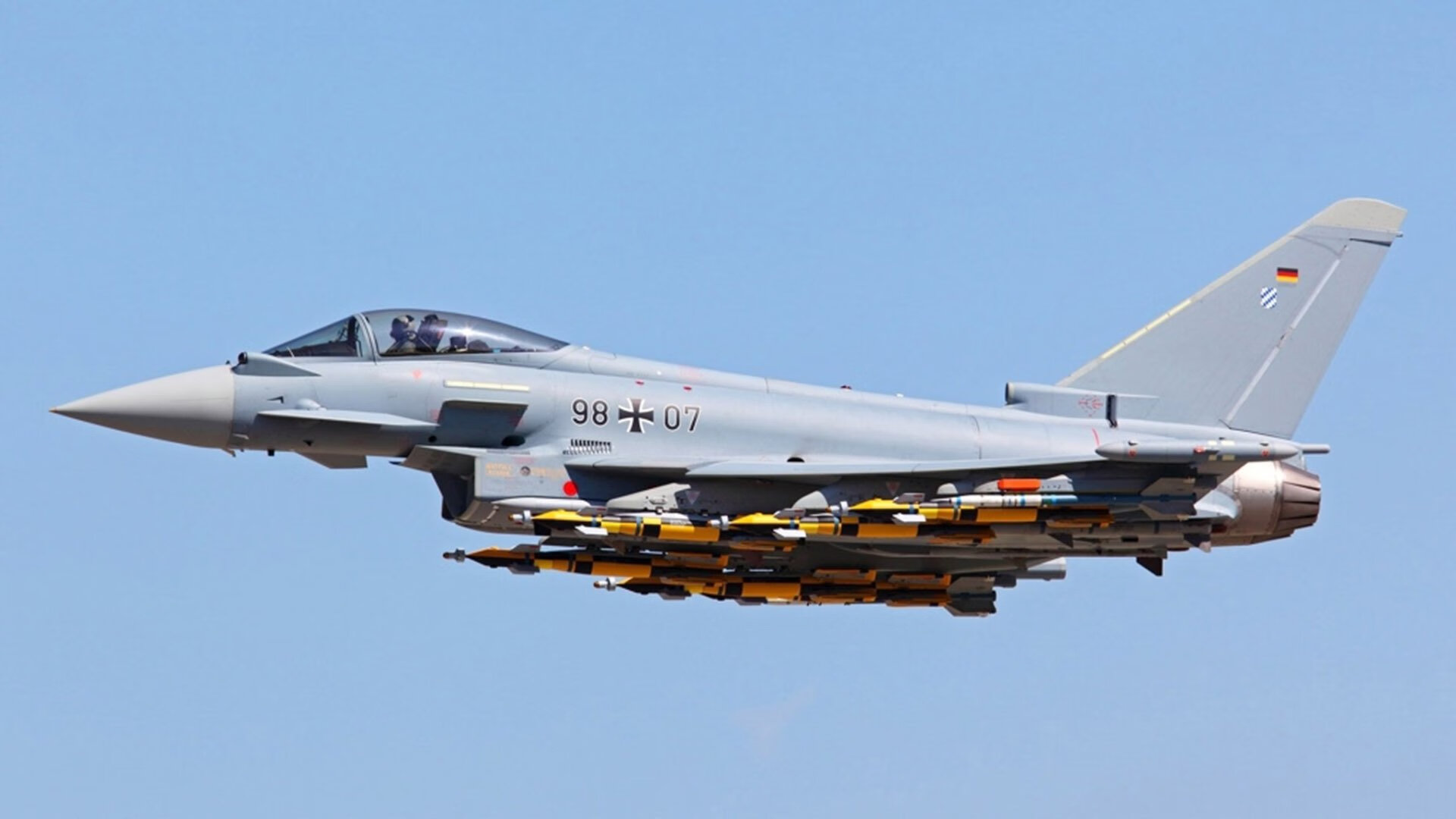 哈登冷血关键球定乾坤，雷霆万钧火力全面压制魔术